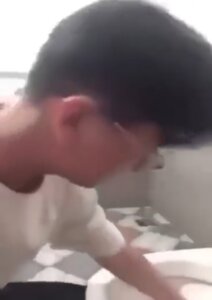 Thanh Niên Bị Người Yêu Kêu Ăn Cứt Mới Chịu Quay Lại