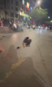 Một Báo Thủ Nằm Đường