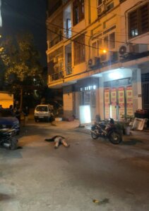 Thanh Niên Rơi Từ Trên Cao Xuống Đất